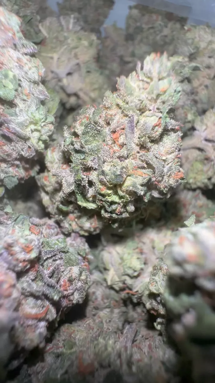 Cherry Bombz